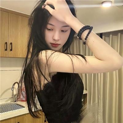 尤利 海报